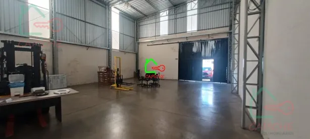 Galpão/Depósito/Armazém para alugar, 300m² no Vista Alegre, Vinhedo