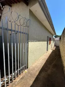 Casa com 3 Quartos para alugar, 80m² no Prolongamento Vila Duque de Caxias, Franca