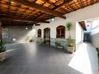 Casa com 3 Quartos à venda, 172m² no Conjunto Celso Machado, Belo Horizonte