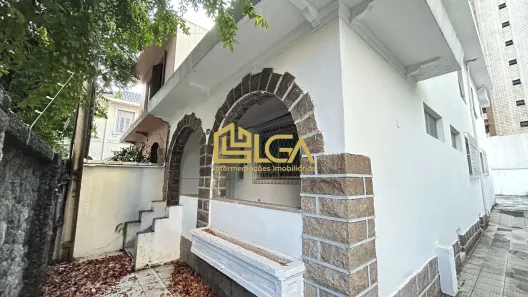 Casa com 6 Quartos para alugar, 200m² no Gonzaga, Santos