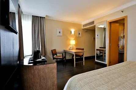Flat com 1 Quarto à venda, 28m² no Cidade Monções, São Paulo