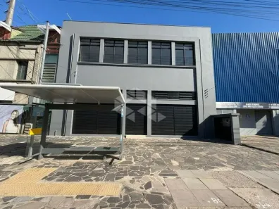 Ponto Comercial para alugar, 765m² no São João, Porto Alegre