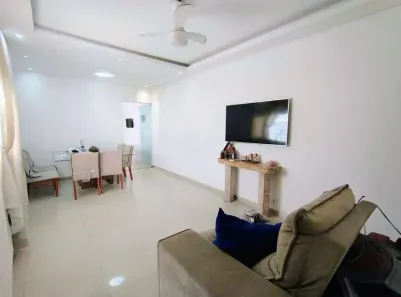Casa com 2 Quartos à venda, 70m² no Guilhermina, Praia Grande