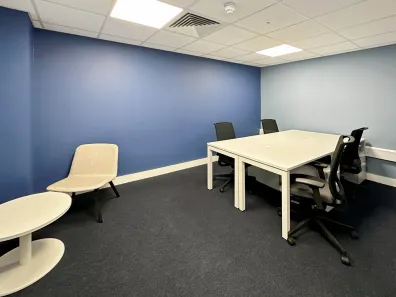 Sala Comercial para alugar, 15m² no Jardim da Glória, Cotia