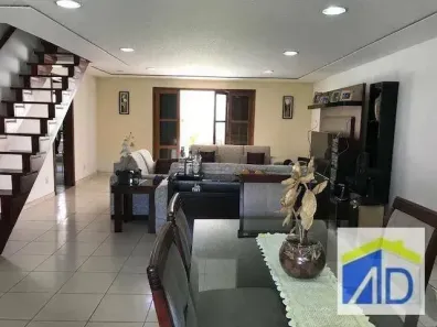 Casa de Condomínio com 3 Quartos à venda, 320m² no Taquara, Rio de Janeiro