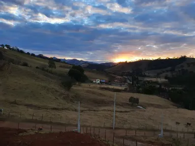 Lote/Terreno à venda, 850m² no , São Bento do Sapucaí