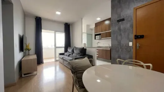 Apartamento com 2 Quartos para alugar, 64m² no Vila São José, Taubaté
