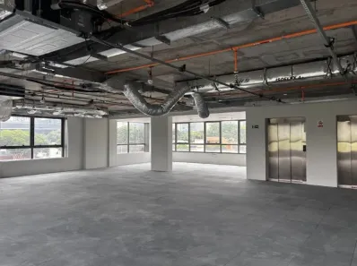 Ponto Comercial para alugar, 350m² no Jardim Promissão, São Paulo