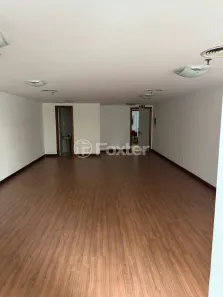 Sala Comercial à venda, 53m² no Rio Branco, Porto Alegre