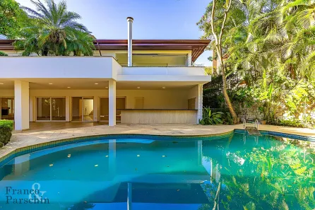 Casa de Condomínio com 4 Quartos à venda, 640m² no Jardim Cordeiro, São Paulo
