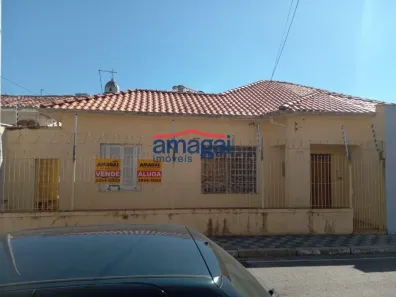 Casa com 3 Quartos para alugar, 198m² no Centro, Jacareí