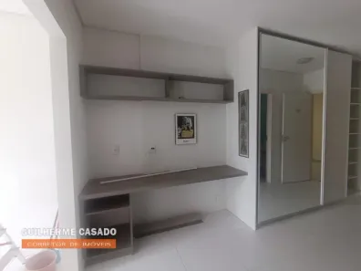 Casa com 1 Quarto para alugar, 46m² no Bosque do Vianna, Cotia