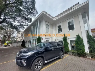 Ponto Comercial com 8 Quartos para alugar, 470m² no Água Branca, São Paulo
