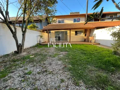 Casa com 2 Quartos para alugar, 114m² no Rio Tavares, Florianópolis