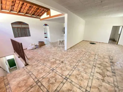 Casa com 4 Quartos para alugar, 135m² no Vale do Jatobá (Barreiro), Belo Horizonte