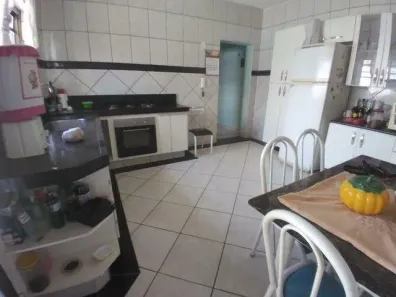Casa com 2 Quartos à venda, 75m² no Cidade Jardim, Americana