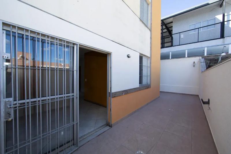 Apartamento com 3 quartos — Sagrada Família, Belo Horizonte
