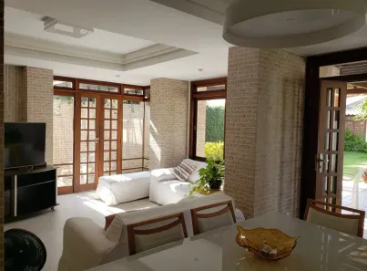 Casa de Condomínio com 5 Quartos à venda, 250m² no Piatã, Salvador