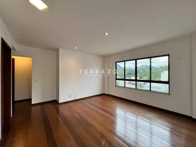 Apartamento com 2 Quartos à venda, 74m² no Agriões, Teresópolis