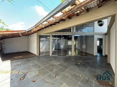 Casa com 3 Quartos à venda, 182m² no Santa Amélia, Belo Horizonte