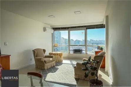 Sala Comercial à venda, 34m² no Centro Histórico, Porto Alegre