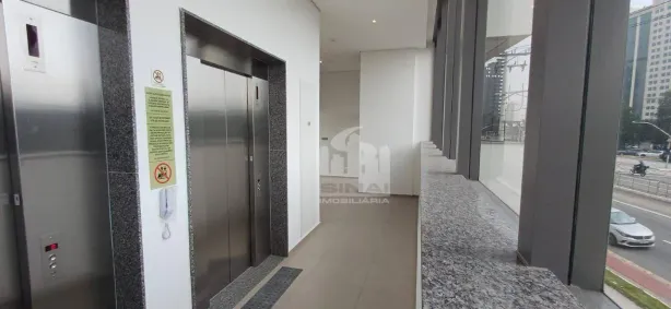 Sala Comercial para alugar, 685m² no Barra Funda, São Paulo