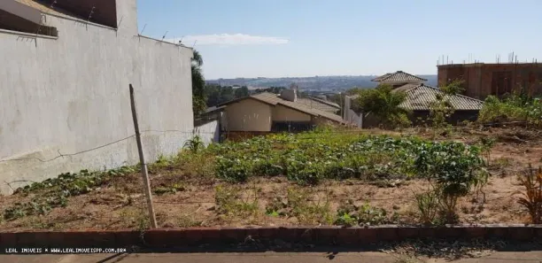 Lote/Terreno à venda, 250m² no Residencial Parque dos Girassóis, Presidente Prudente