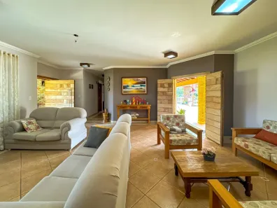 Fazenda/Sítio com 3 Quartos à venda, 1380m² no Colinas do Mosteiro de Itaici, Indaiatuba