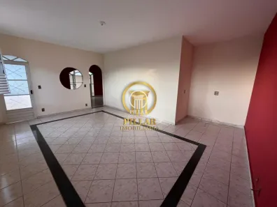 Casa com 4 Quartos para alugar, 137m² no Santo Expedito, Montes Claros