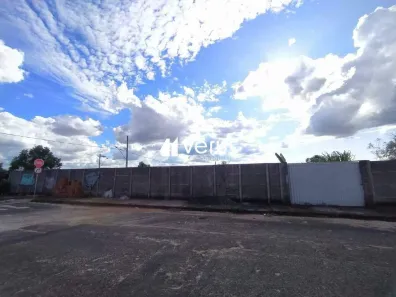 Lote/Terreno para alugar, 720m² no São Jorge, Uberlândia