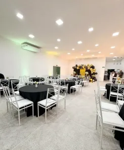 Ponto Comercial para alugar, 130m² no Mangabeira, Feira de Santana