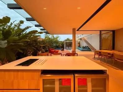 Sobrado com 5 Quartos à venda, 715m² no Nova Uberlândia, Uberlândia