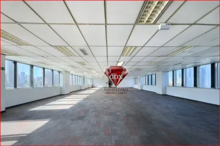 Sala Comercial para alugar, 457m² no Vila Cordeiro, São Paulo