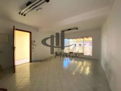 Sobrado com 3 Quartos à venda, 179m² no Campestre, Santo André