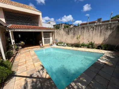 Casa com 5 Quartos à venda, 420m² no Boa Vista, Uberaba