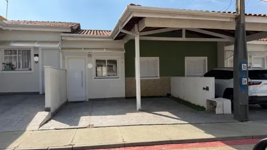 Casa de Condomínio com 2 Quartos para alugar, 60m² no Éden, Sorocaba