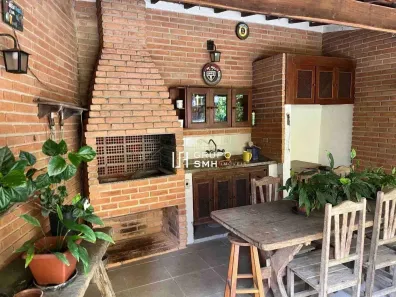 Sobrado com 4 Quartos à venda, 200m² no Enseada, Guarujá