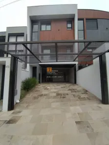 Casa com 3 Quartos à venda, 196m² no Vinhedos, Caxias do Sul