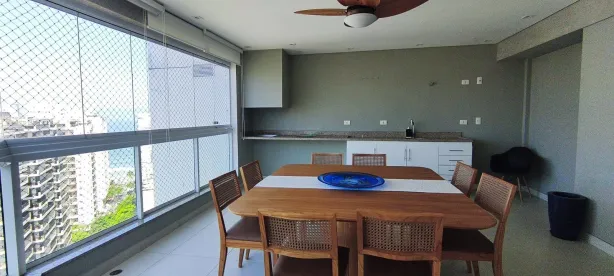 Apartamento com 3 Quartos para alugar, 138m² no Pitangueiras, Guarujá