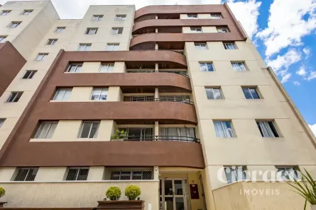 Apartamento com 3 Quartos à venda, 74m² no Cabral, Curitiba