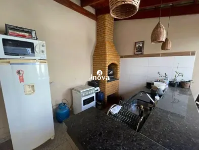 Casa com 3 Quartos à venda, 113m² no Jardim Espanha, Uberaba
