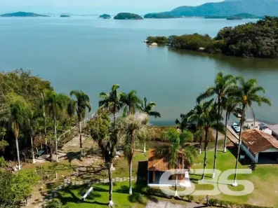 Fazenda/Sítio com 4 Quartos à venda, 300m² no Das Laranjeiras, São Francisco do Sul