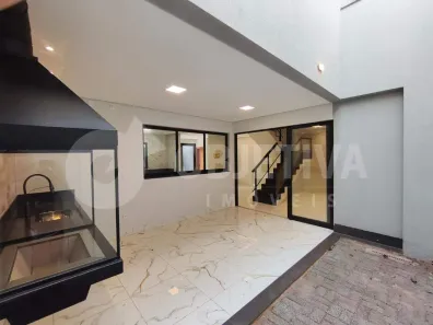 Casa com 4 Quartos à venda, 169m² no Cidade Jardim, Uberlândia