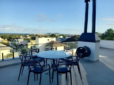 Casa com 5 Quartos à venda, 750m² no Rio Tavares, Florianópolis