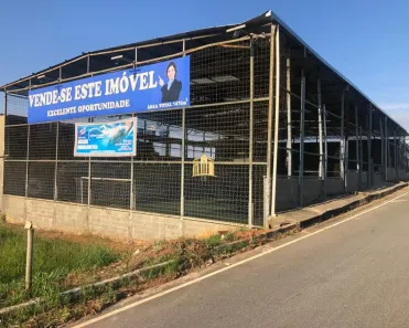 Ponto Comercial à venda, 1700m² no Floresta Encantada, Esmeraldas