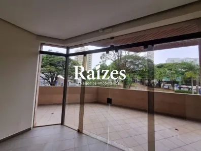 Apartamento com 4 Quartos para alugar, 280m² no Fundinho, Uberlândia