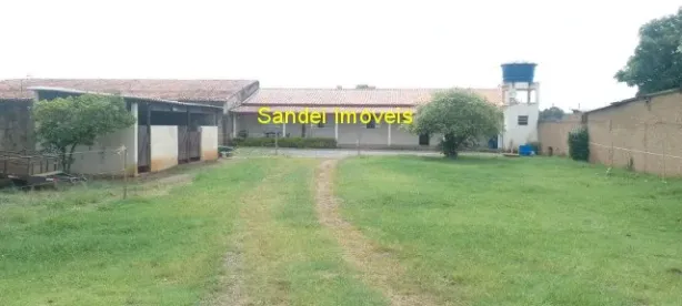 Fazenda/Sítio com 3 Quartos para alugar, 1000m² no jd eldorado, Salto de Pirapora