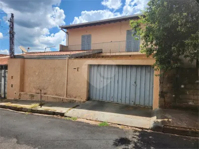 Casa com 2 Quartos à venda, 127m² no Vila Santa Maria (Vila Xavier), Araraquara