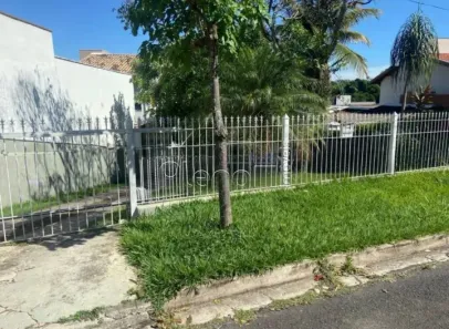 Casa com 2 Quartos à venda, 226m² no Vila Nova Valinhos, Valinhos