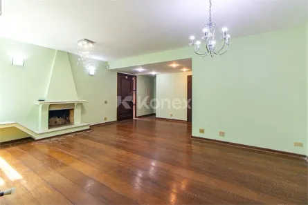 Casa com 3 Quartos para alugar, 182m² no Vila Madalena, São Paulo